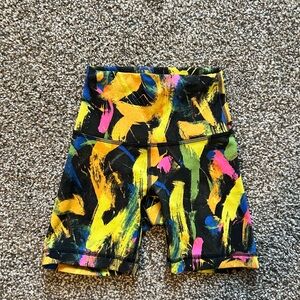 Lululemon Wunder Train High-Rise Short 4"